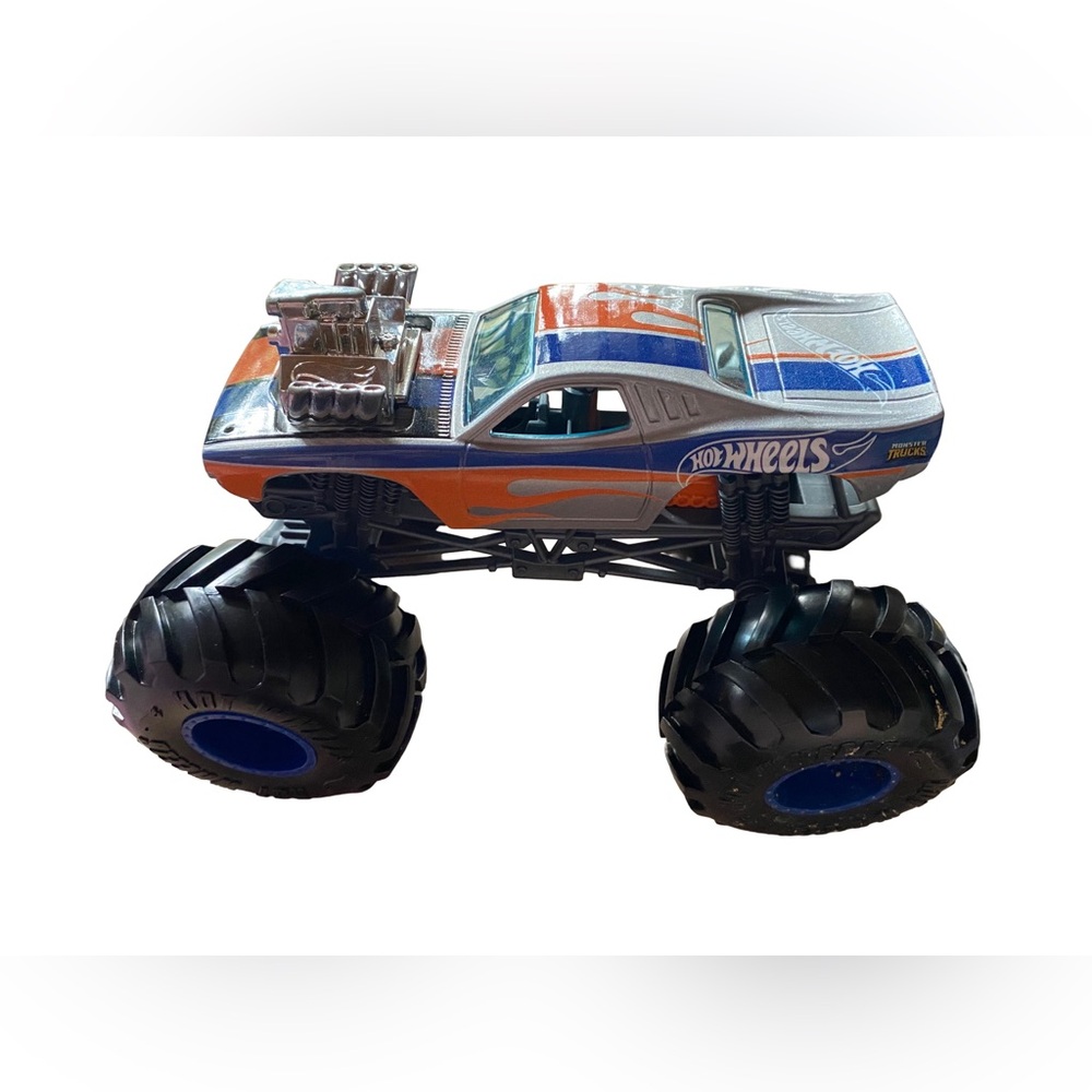 Hot Wheels Monster Trucks Oversized RODGER DODGER 1:24 Scale